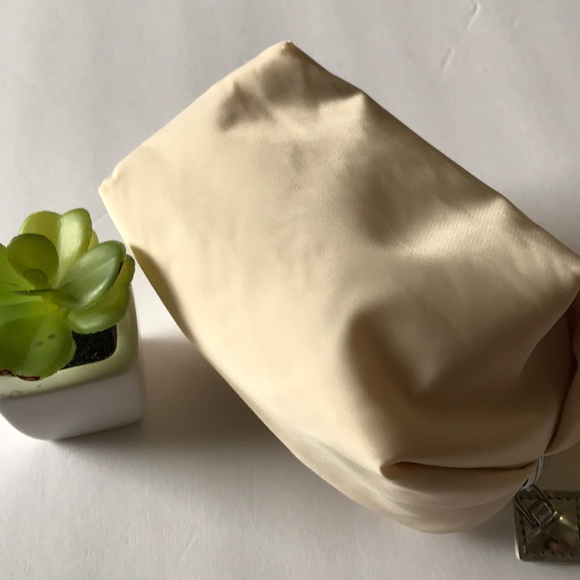 2/$20🌵 New La Mer Cosmetics Case - Picture 4 of 4